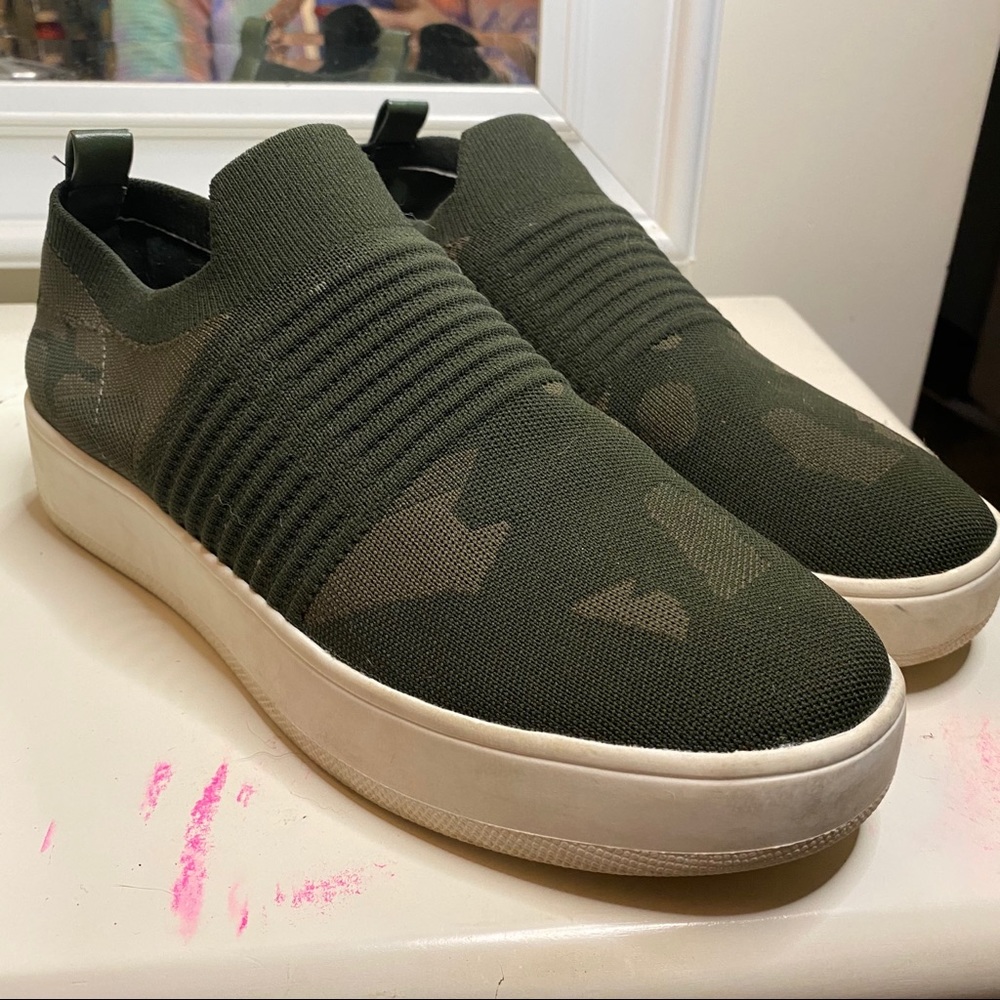Steve Madden camo slip on sneaks